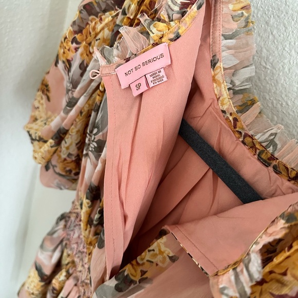 Floral puff sleeve dress -Anthro - Picture 4 of 6